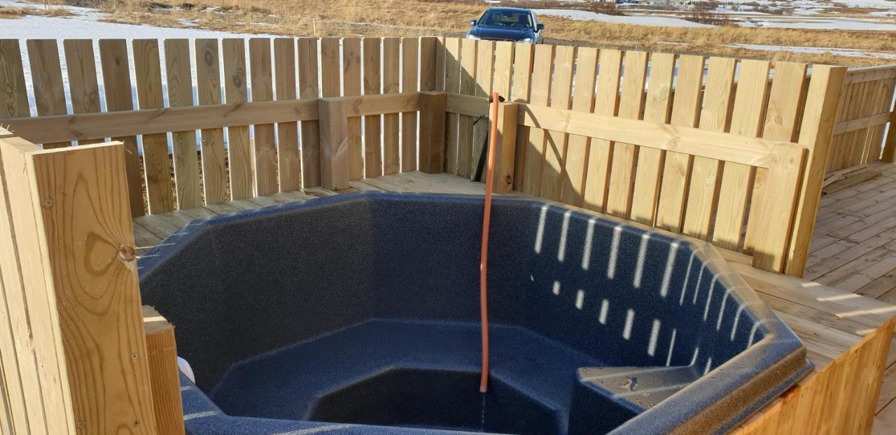 Hvammur 4 With Private Hot Tub Drangsnes Ngoại thất bức ảnh